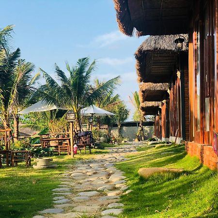 Robinson Beach & Villas Nha Trang Exterior photo