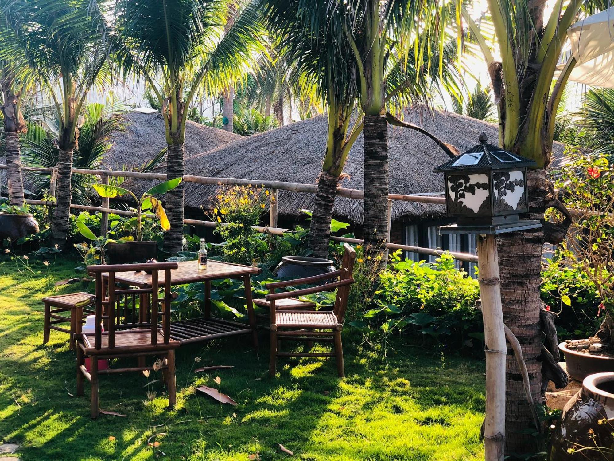 Robinson Beach & Villas Nha Trang Exterior photo